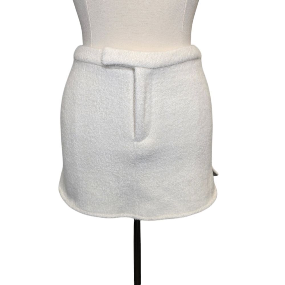 White Fox Boutique Women's XS Fuzzy Side Slit Mini Skirt Off White